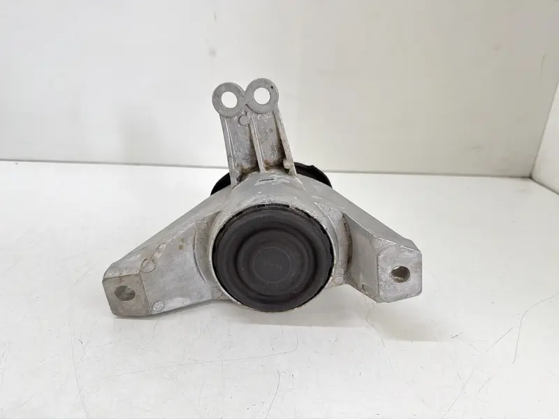 Supporto motore HYUNDAI Tucson Serie (20>) 218102E200 21815N9130 Diesel 2.0