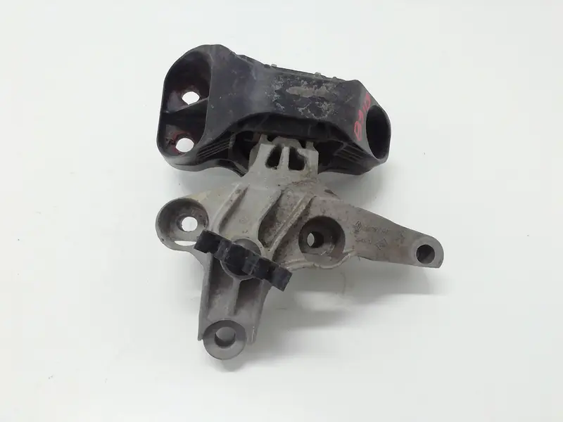 Supporto motore RENAULT Clio Serie IV (12>19) 112845638r Diesel 1500 (12>19)