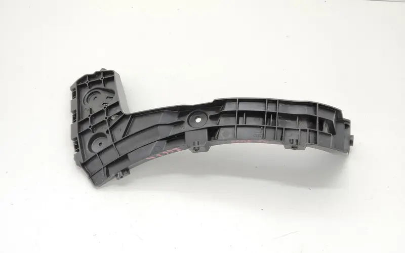 Supporto paraurti posteriore AUDI Q2 Serie (GAB) (16>) 81A807253 Diesel 1.6