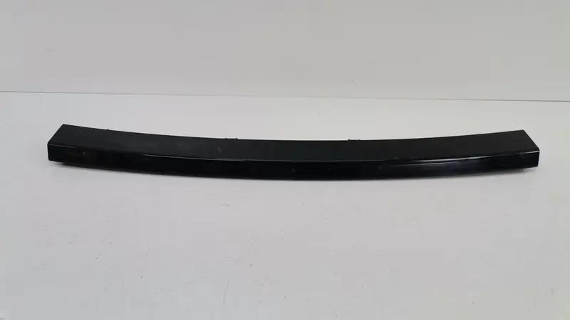 Terzo stop JAGUAR E-Pace Serie  (17>) fk7213a613 Diesel 2000