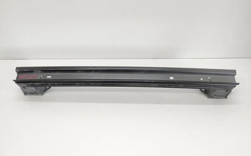 Traversa Paraurti posteriore TOYOTA Yaris Cross Serie (20>) 520230W020 Benzina 1.5