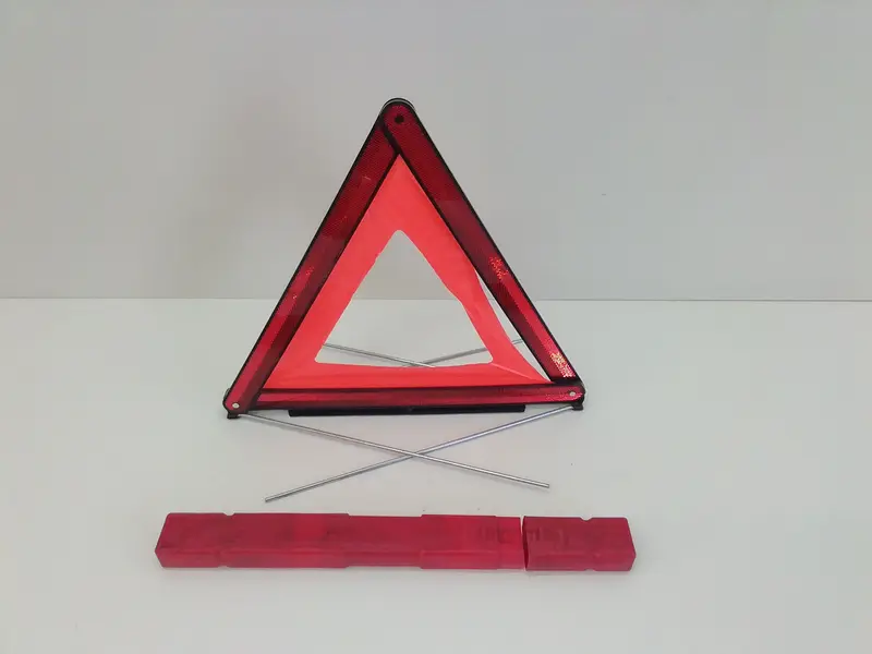 Triangolo di emergenza AUDI A3 Serie (8P) 7L0860251 Diesel (08>12)