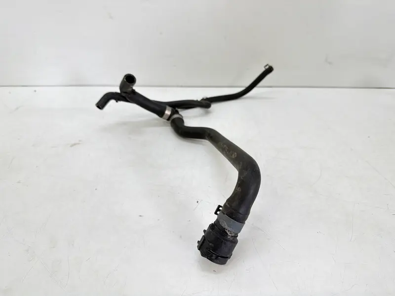 Tubo acqua refrigerante AUDI A1 Sportback (GBA) (18>) 2Q0122101 Benzina