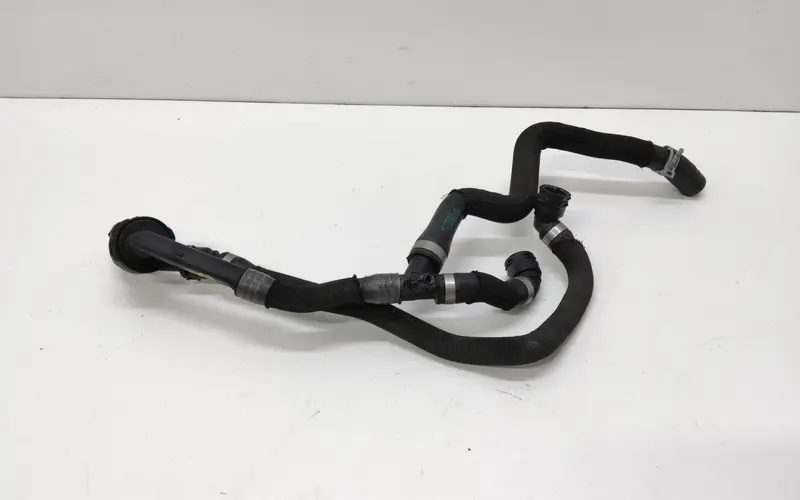 Tubo acqua refrigerante BMW Serie 1 F40 (19>) 580483 Benzina