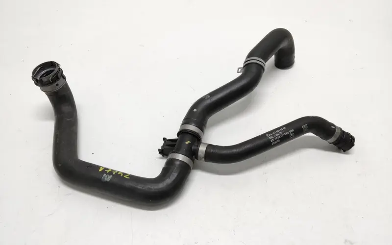 Tubo acqua refrigerante MERCEDES Classe A Serie (W177) (18>) A2475010358 Benzina 1.3