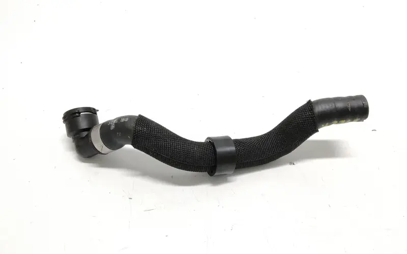 Tubo acqua refrigerante MERCEDES Classe A Serie (W177) (18>) A2478306300 Benzina 1.3