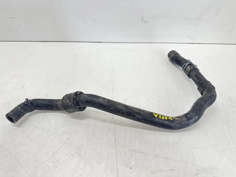 Tubo acqua refrigerante VOLKSWAGEN Golf 7 Berlina (12>) 5QF122051S Diesel