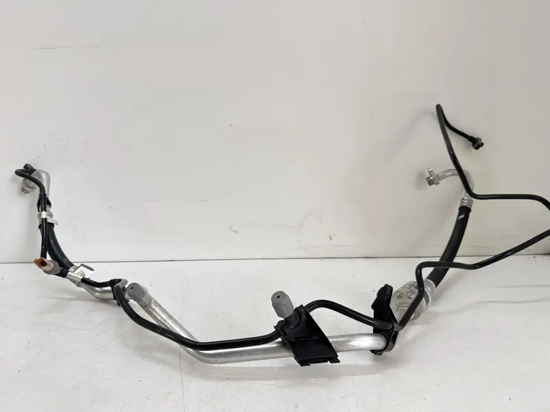 Tubo Aria condizionata PEUGEOT 3008 Serie (16>23) 9325231580 Benzina (16>23)