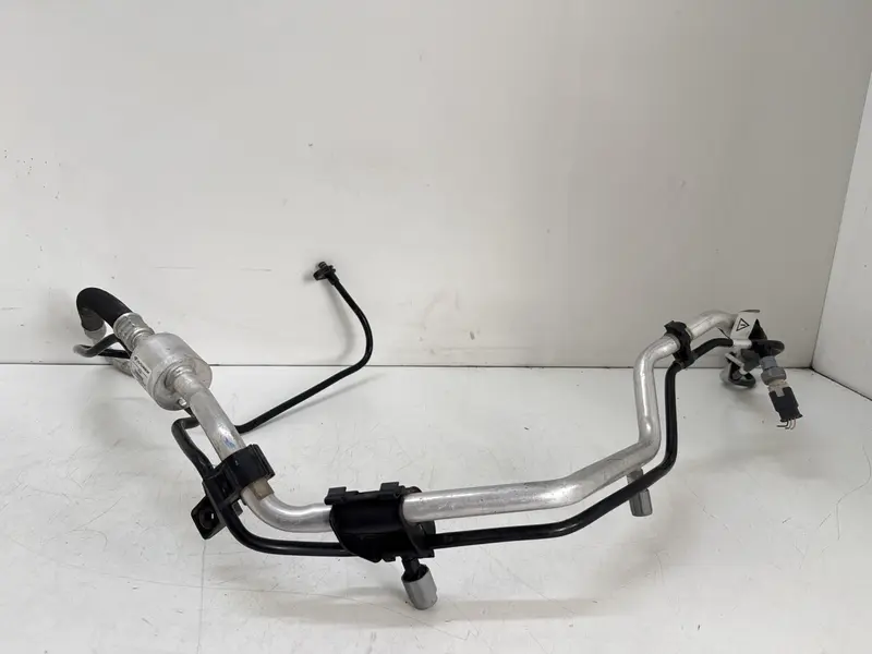 Tubo Aria condizionata PEUGEOT 3008 Serie (16>23) 9825231580 Benzina (16>23)