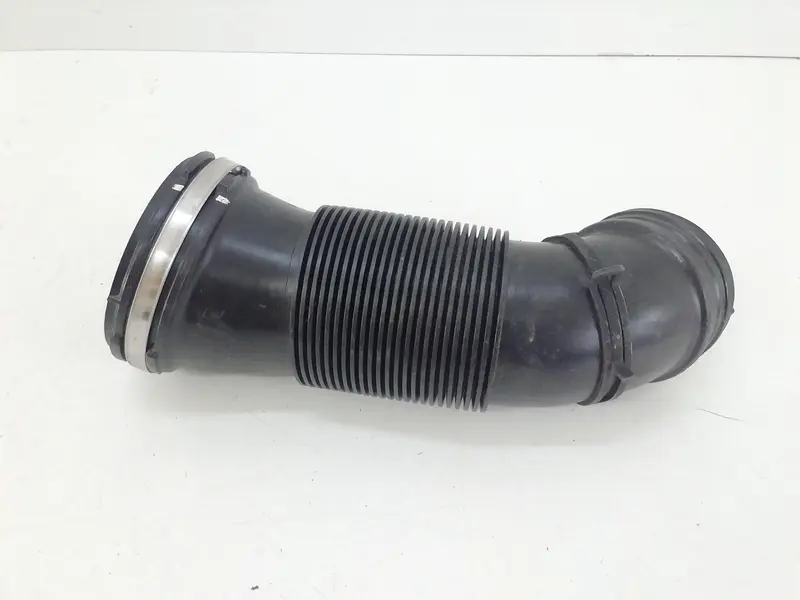 Tubo aspirazione filtro aria AUDI A1 Sportback (GBA) (18>) 5Q0129684D Benzina 1000