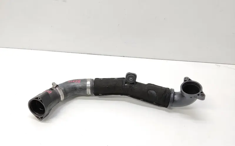 Tubo Intercooler VOLKSWAGEN Polo 6° Serie 04L145762 Benzina