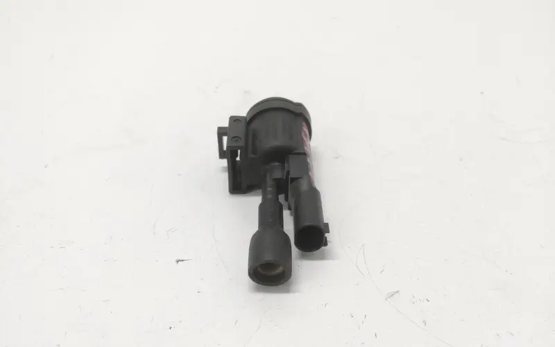 Valvola solenoide MERCEDES Classe C (W205) (2013-) 002540797 Benzina