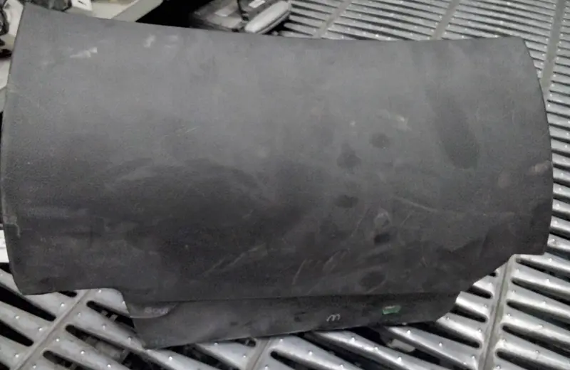 Vano portaoggetti audi a6 codice 401857095LL