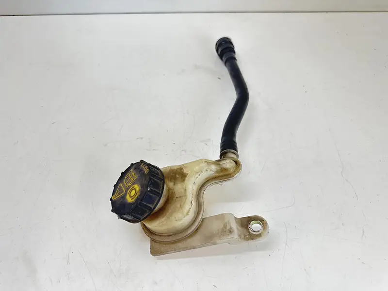 Vaschetta Liquido Freni FORD Fiesta 6° Serie 8V512K478AF Bifuel/Gas 1.4 (08>17)