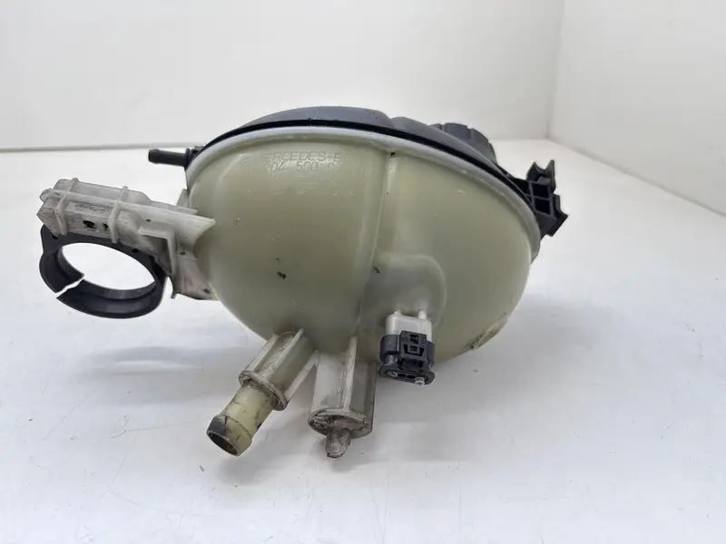 Vaschetta liquido radiatore MERCEDES Classe GLK Serie (X204) (08>15) A2045000749 A2045000749 Diesel 2.2 (08>15)