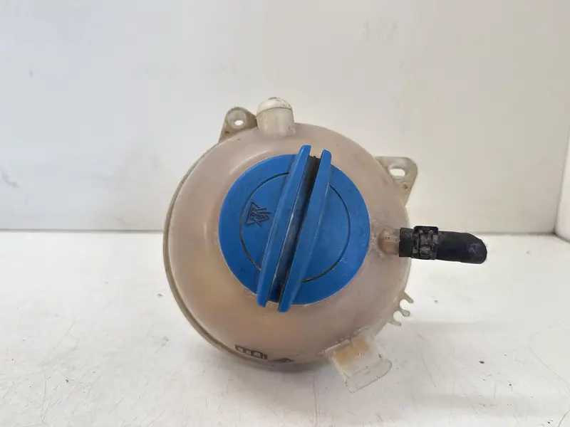Vaschetta liquido radiatore VOLKSWAGEN Golf 5 Berlina (03>08) 1K0121407A 1K0121407A Diesel 2.0 (03>08)