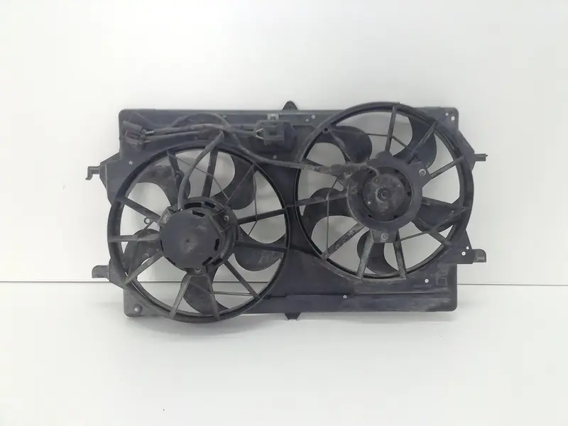 Ventola radiatore FORD Focus Berlina 2° Serie 98AB-8C607-FM Diesel 1800 (01>04)