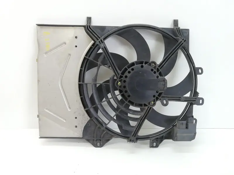 Ventola radiatore OPEL Crossland Serie (17>) 3639678 Benzina