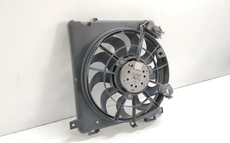 Ventola radiatore OPEL Zafira B 24467445 Diesel 1.9 (05>08)