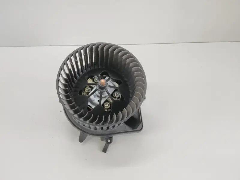 Ventola riscaldamento MINI Clubman Serie (R55) (07>14) 9266889 Benzina 1600 (07>14)