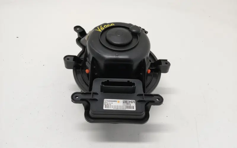 Ventola riscaldamento PEUGEOT 3008 Serie (09>16) 25015050 Diesel 2.0 (09>16)