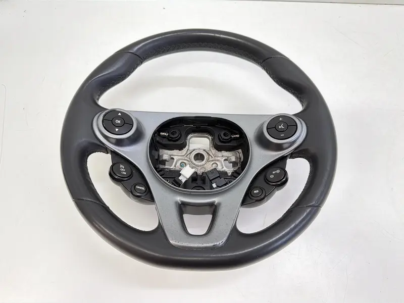 Volante SMART Fortwo Coupé (W453) A4534600503 A4535600403 Benzina 900